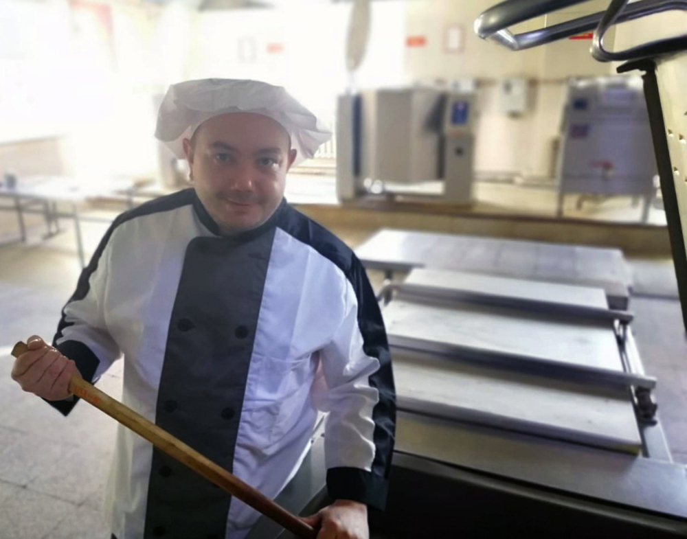 Праздник для солдатского желудка: как в российской армии проводят День повара Праздник для солдатского желудка: как в российской армии проводят День повара Общество