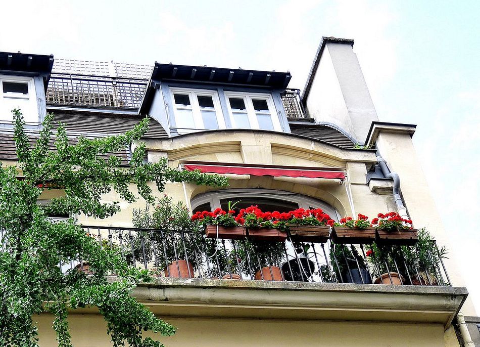 Краски Парижа. Вдохновение улиц Краски Парижа. Вдохновение улиц европа