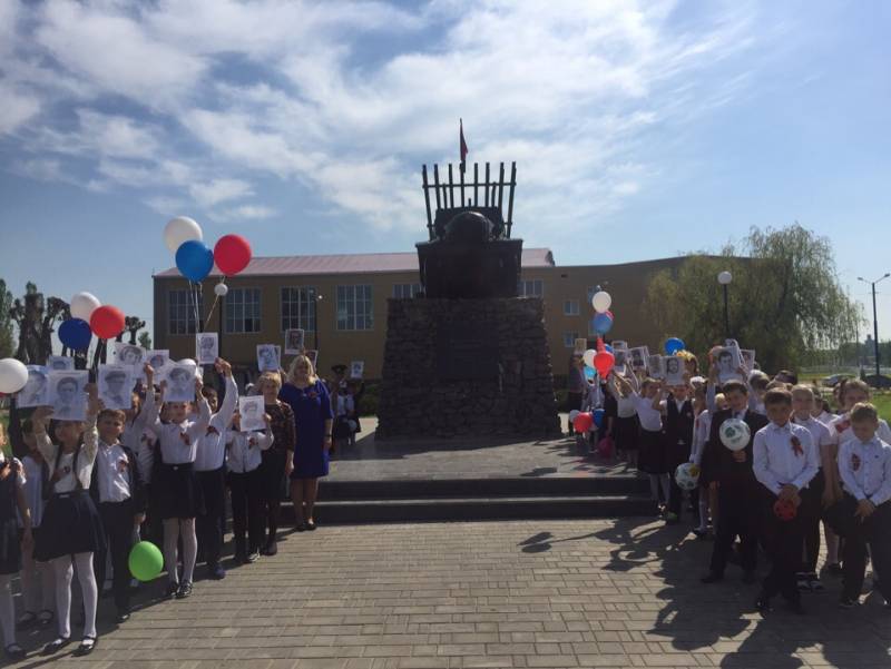 «Бессмертный полк юных» шагает по городам