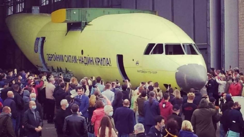 Падение «Антонова»: Альгис Микульскис о смертельном штопоре украинского авиапрома