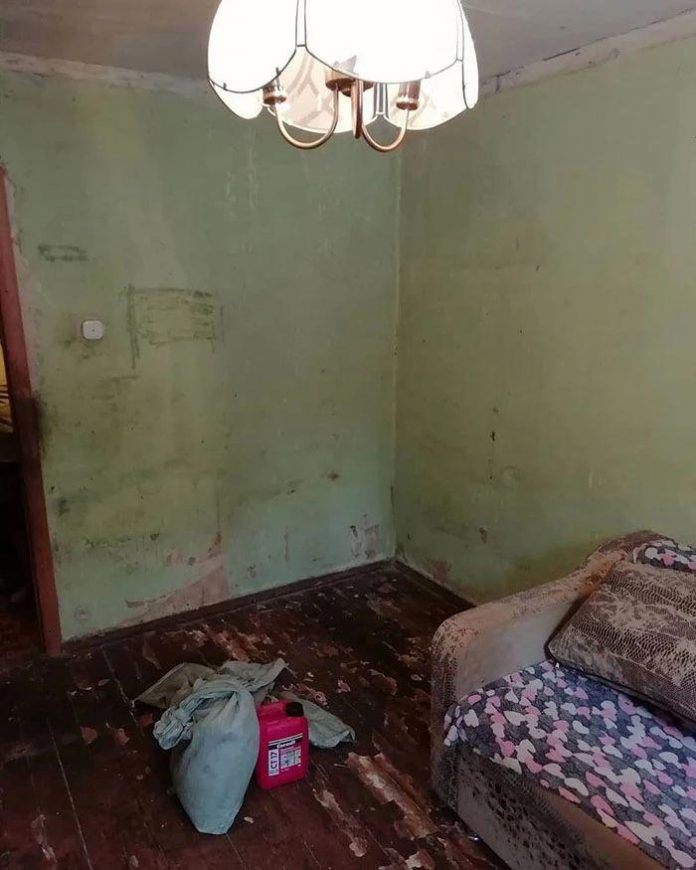 Мужчина бесплатно делает ремонты для пенсионеров и ветеранов войны благотворительность,ремонт