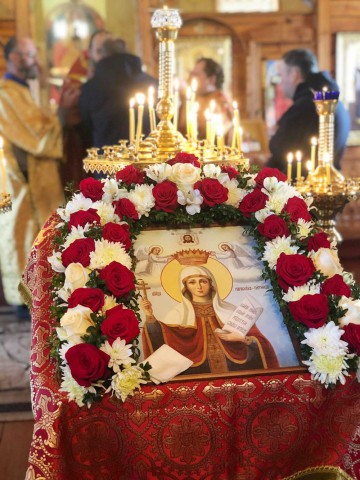 В день памяти великомученицы Параскевы храм в д. Павловичи отметил свой престольный праздник.