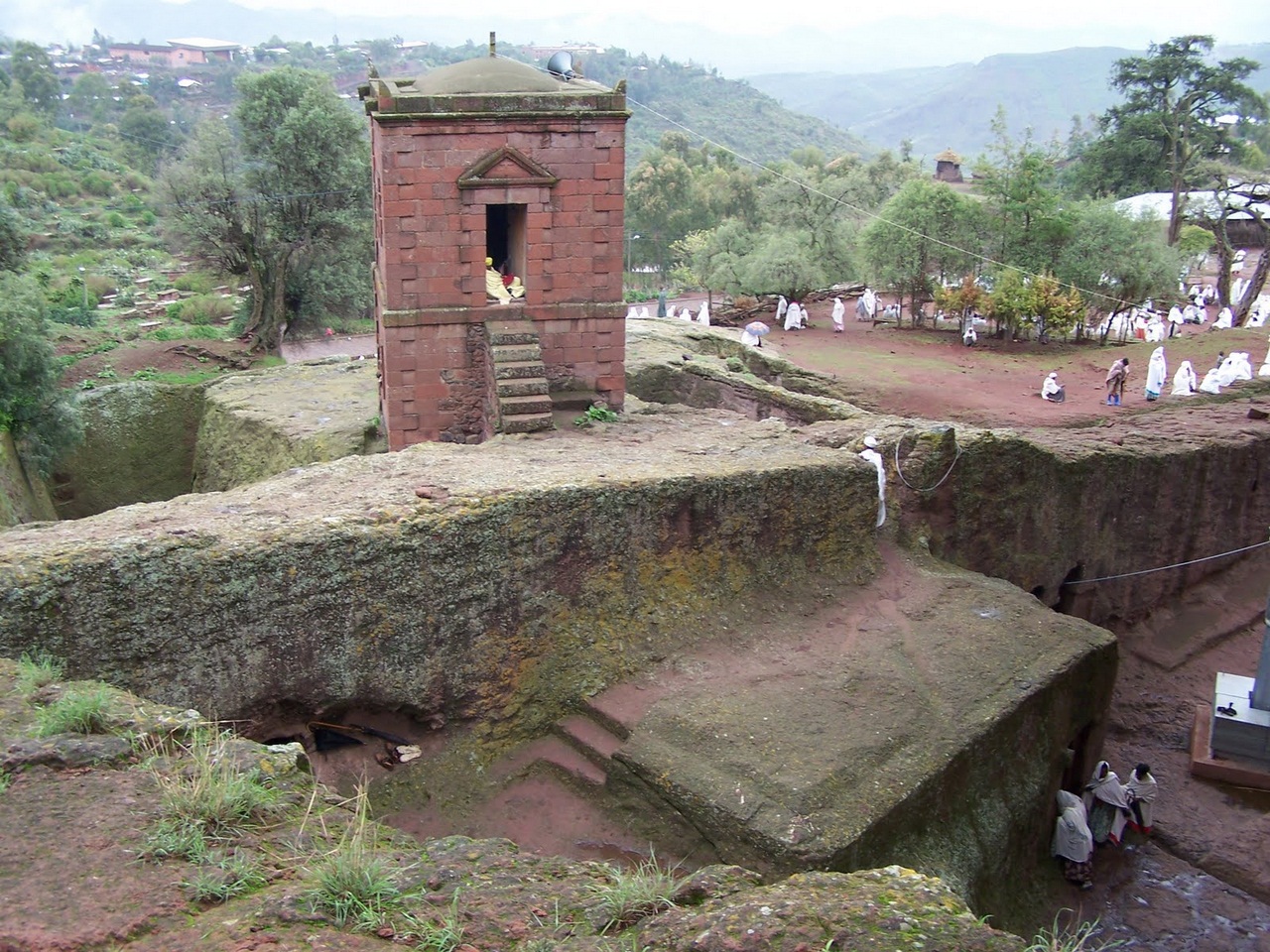 Храм св Георгия Лалибэла