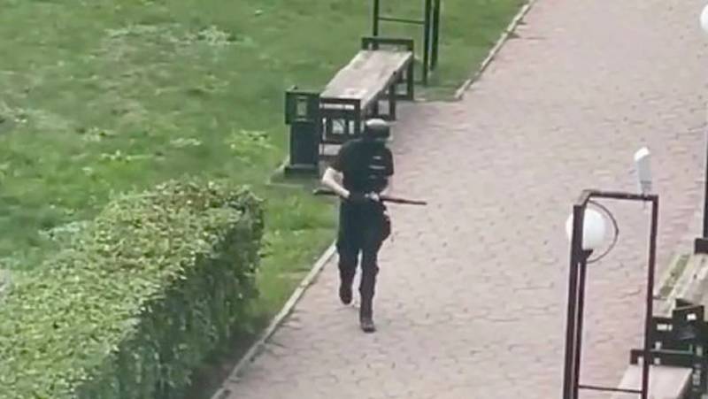 Вам все еще нужен короткоствол? Тогда мы…