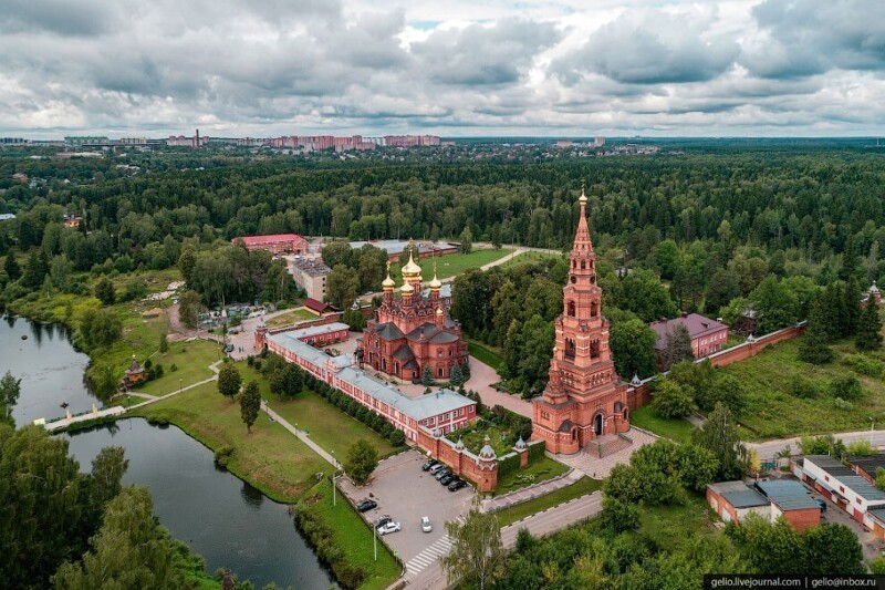 В сердце России: головокружительное Подмосковье с высоты птичьего полёта город, Москвы, Подмосковья, основан, построен, городе, войны, месте, Отечественной, Церковь, России, начале, стоит, монастырь, кремль, находится, столицы, Московской, Собор, города