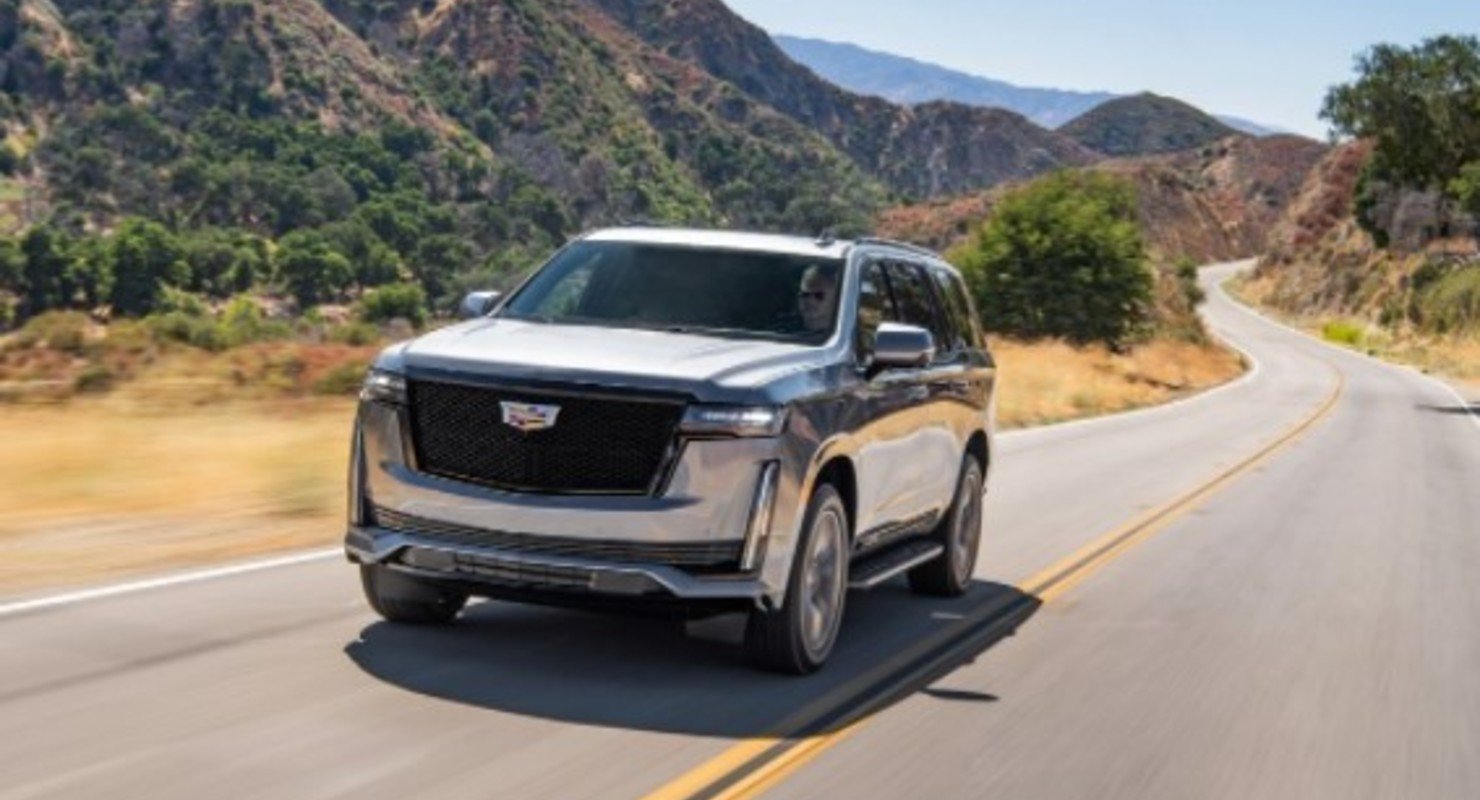 В России начался сбор заказов на флагманский внедорожник Cadillac Escalade пятой генерации