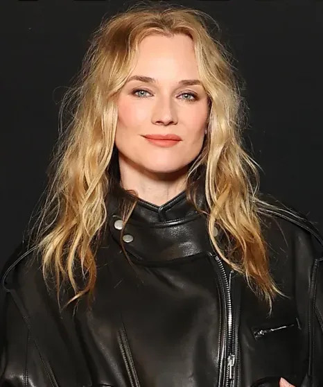 Неделя моды в Париже: Ирина Шейк, Елена Перминова и Диана Крюгер на показе Isabel Marant Marant, Isabel, показе, осеньзима, Елена, Перминова, Ирина, подиум, другие, супермодель, Тугаард, Крюгер, Тенни, Диана, Консани, рамках, коллекции, Самойловой, 2026Ирина, 2026Алекс