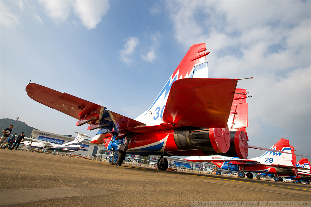 Русские витязи и Стрижи на China Airshow 2016