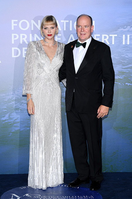 Князь Альбер и княгиня Шарлен, Джонни Депп, Хелен Миррен, Марат Сафин и другие гости гала-вечера в Монте-Карло Монархи,Новости монархов