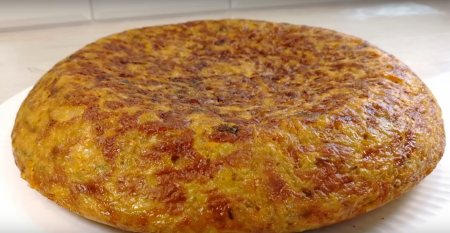 Капустная запеканка на сковороде: вкусно, просто и сытно