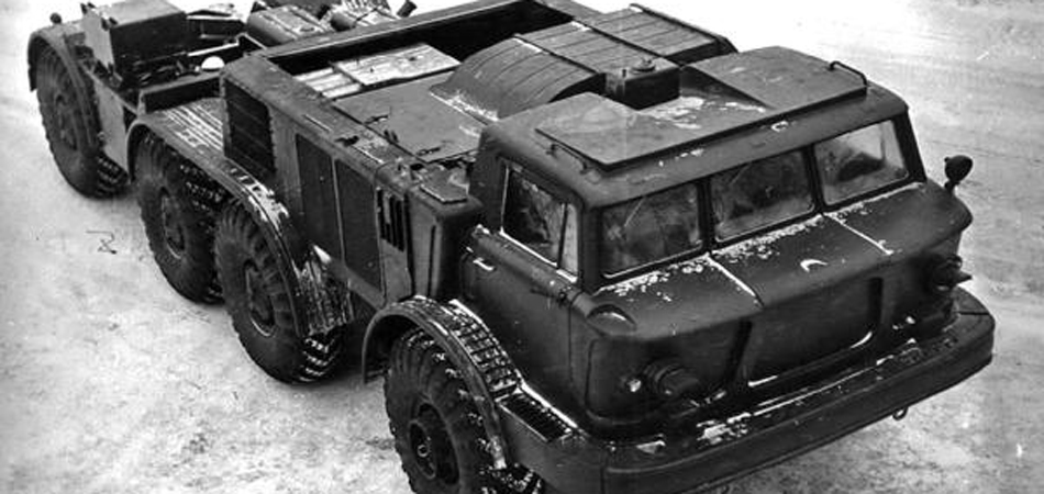 ЗИЛ-135: автомобиль-монстр созданный для войны армия,двигатель,ЗИЛ,ЗИЛ-135,машина,Пространство,СССР,США,холодная война