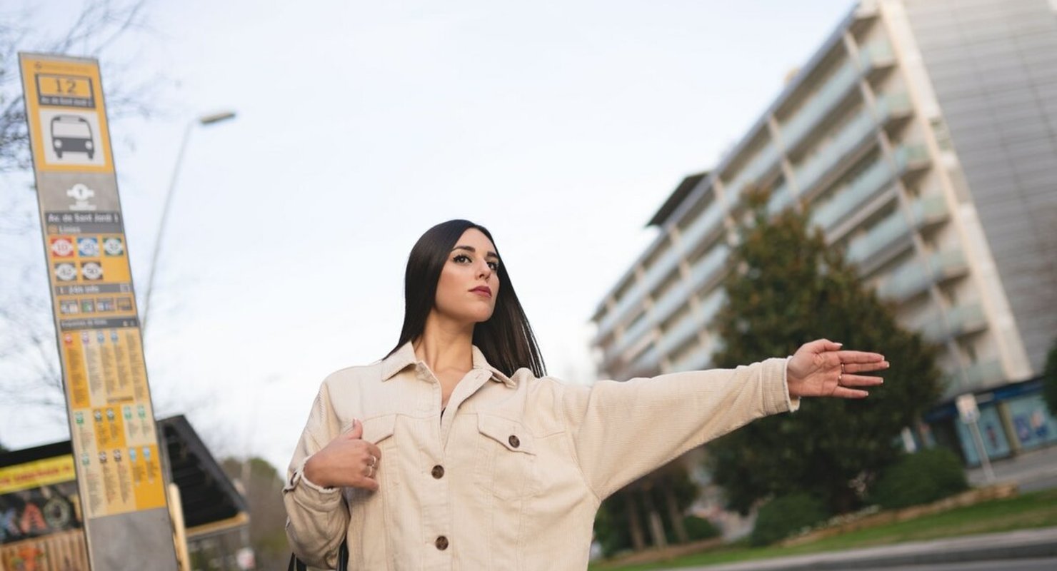 О чем не стоит разговаривать с пассажиром: памятка водителю такси