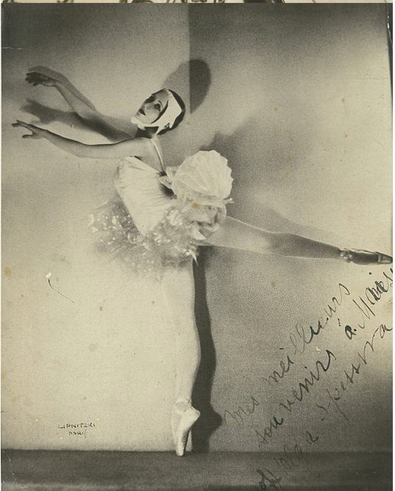 Спесивцева в сценическом костюме, 1934 год.