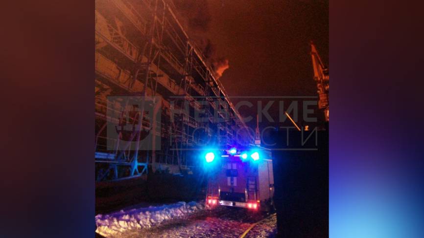 Петербуржцы в соцсетях возложили ответственность за пожар на «Северной верфи» на власти города Общество