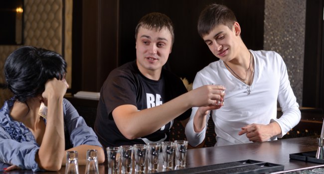 Анекдоты про водку. Часть 3 анекдоты