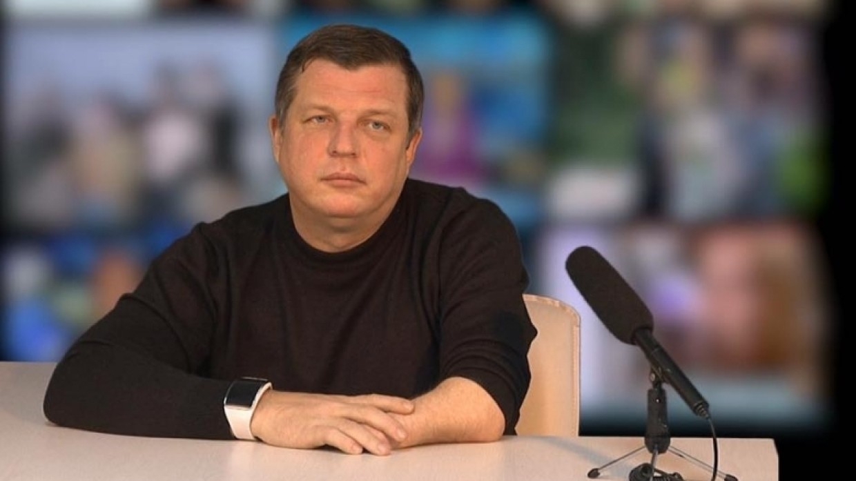 Журавко заявил, что ему грустно читать о «счастливых» украинцах на сборах клубники
