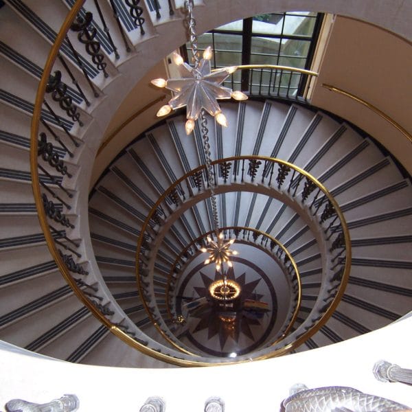 SpiralStairs,ArielRiosBldg.jpg