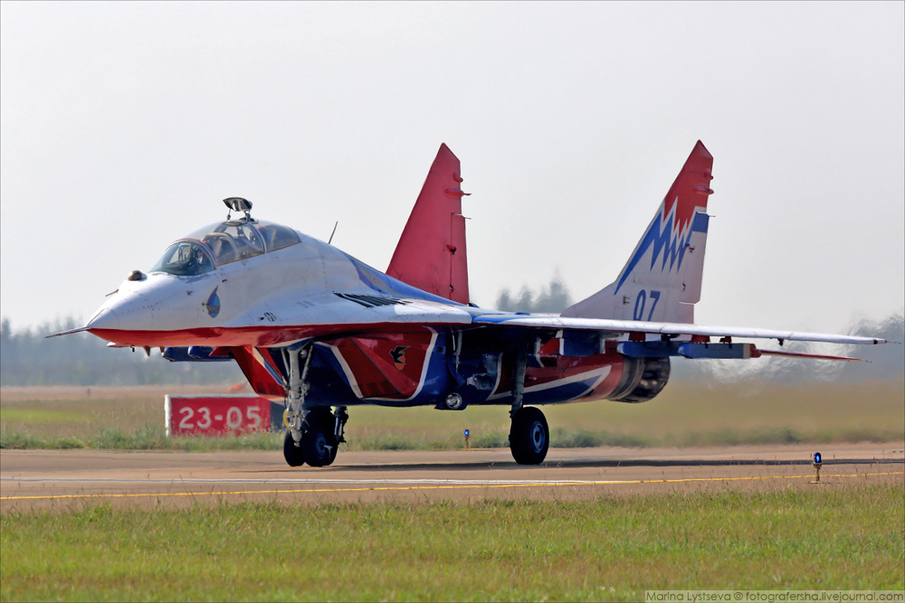 Русские витязи и Стрижи на China Airshow 2016