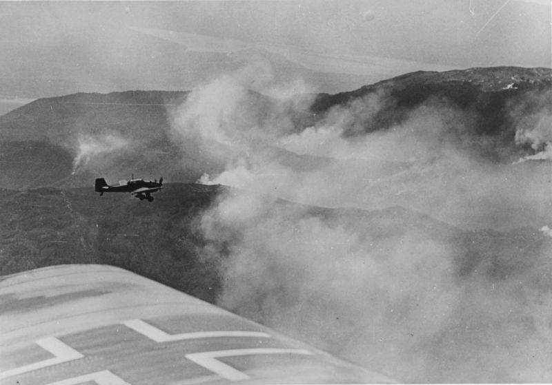 Падение Афин. Немецкий блицкриг в Греции Падение Афин. Немецкий блицкриг в Греции история