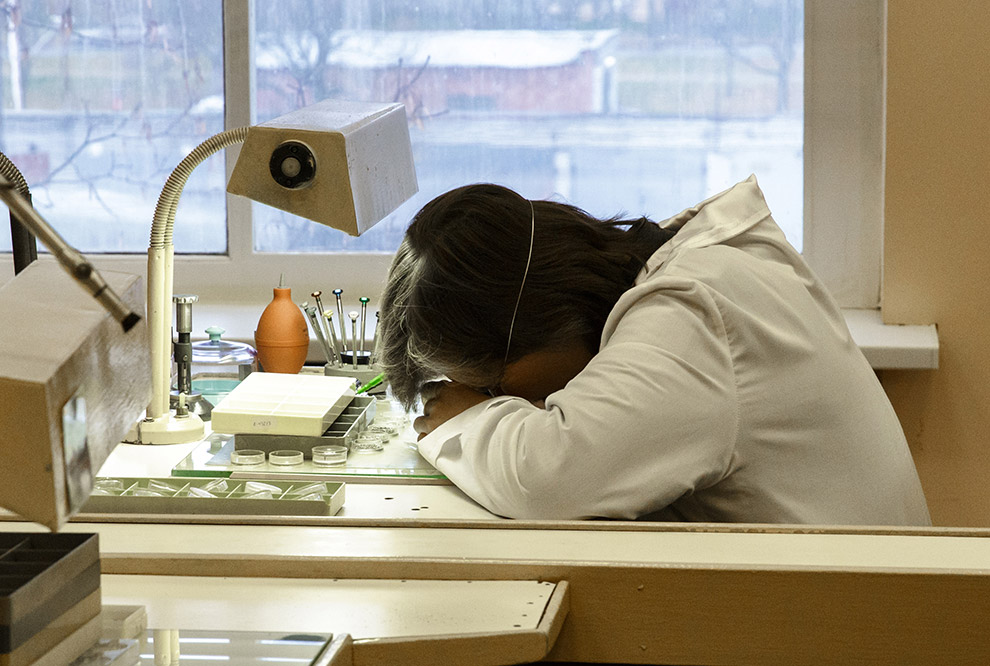 Как делают часы в России Как делают часы в России путешествия