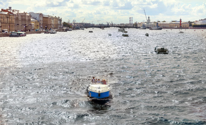 Лето в Санкт-Петербурге: Фетакса создала «греческий» водный маршрут Культура
