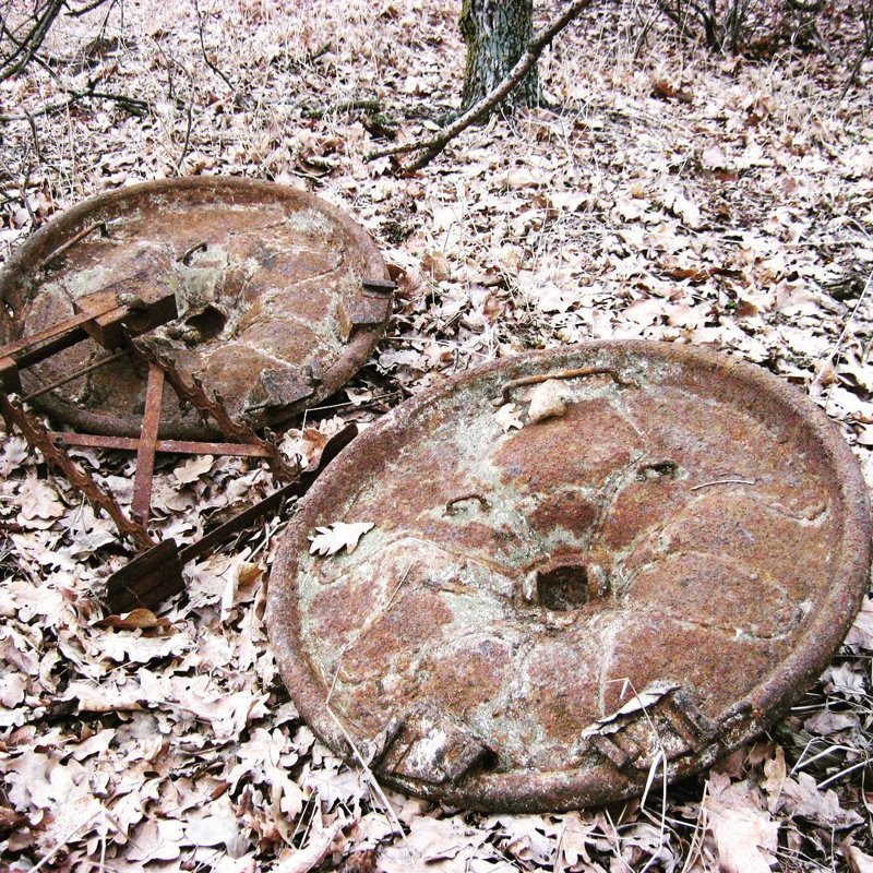 Две плиты к минометам БМ-37 РККА и переноска для немецких гранат М-24 "колотуха" вов, военная археология, находки, раскопки