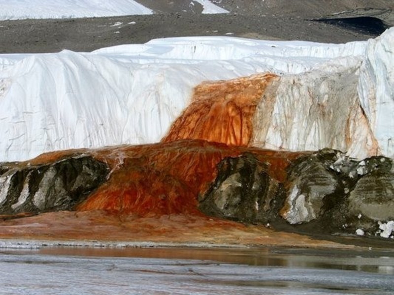 15. Кровоточащий ледник, Антарктида красота природы, природные феномены, природные явления