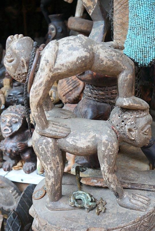 Аутентичный рынок в Нигерии 