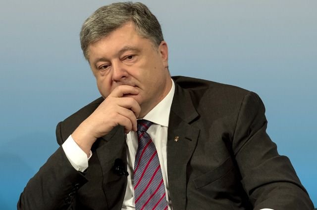 «Вытолкнули в РФ». Петр Порошенко признал потерю Украиной Донбасса