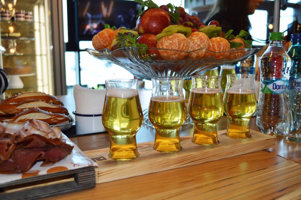 Винные SPA, фестиваль под землёй и лоукостеры: 7 неочевидных причин любить Молдову Винные SPA, фестиваль под землёй и лоукостеры: 7 неочевидных причин любить Молдову заграница,путешествие,страны,туризм