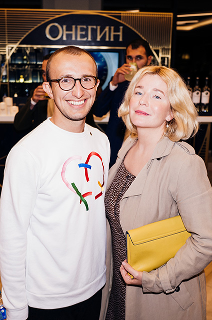 Ингеборга Дапкунайте, Максим Виторган, Виктория Исакова и другие на премьере фильма "Сорокин Трип" Ингеборга Дапкунайте, Максим Виторган, Виктория Исакова и другие на премьере фильма "Сорокин Трип" Светская жизнь