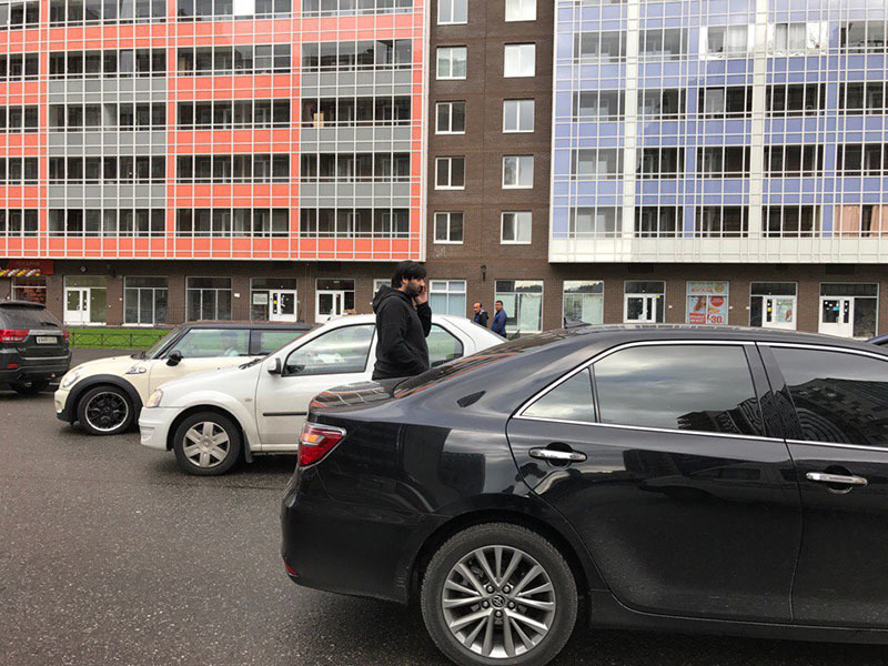 Водитель на глазах у сына насмерть сбил пешехода, скрутил номера и скрылся. Он не хотел, чтобы дети росли беспризорниками Водитель на глазах у сына насмерть сбил пешехода, скрутил номера и скрылся. Он не хотел, чтобы дети росли беспризорниками авто и мото,автоновости