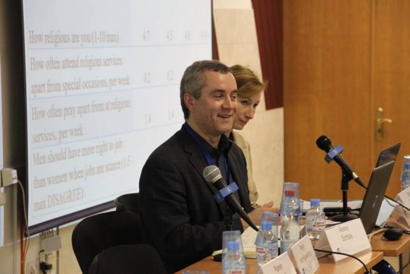 Внутренние дела Советского Союза: пятнадцать министров вместо одного Внутренние дела Советского Союза: пятнадцать министров вместо одного