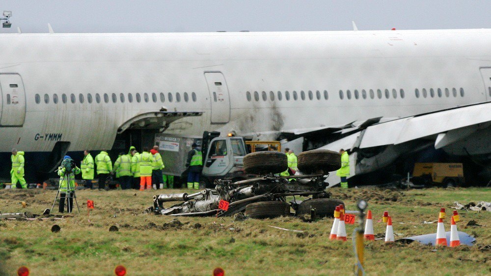 Спасти 152 человека и потерять репутацию. Как Boeing 777 чуть не погубила необъяснимая проблема Boeing, Беркилл, практически, British, Airways, теплообменник, полета, работу, после, командир, Ковард, через, градусов, однако, одного, только, может, инцидента, пилота, самолет