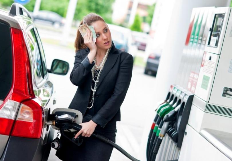 Трейдеры предупредили о риске роста цен на бензин до 5 руб. на литр 