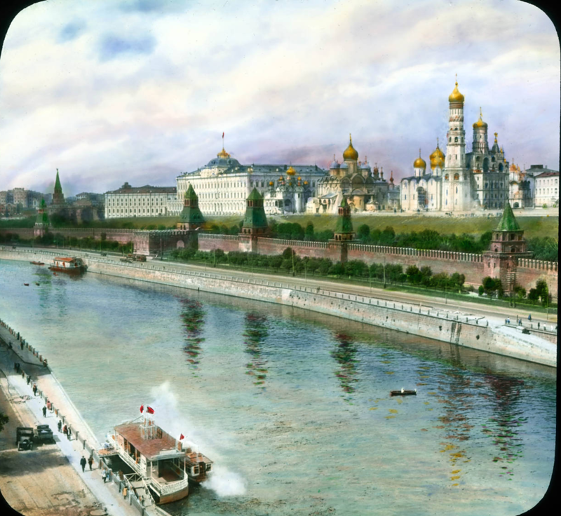1931. Москва. Причал у Кремля.
