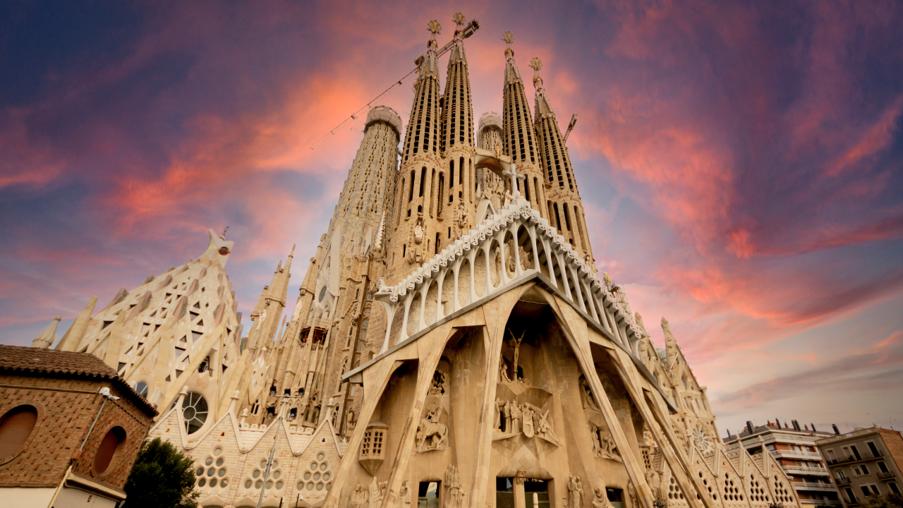 5 сумасшедших архитектурных проектов, которые построили вопреки всему