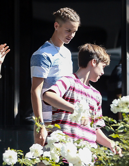 Дэвид Бекхэм вдохновил сына Ромео на новый имидж Дети,Дети знаменитостей