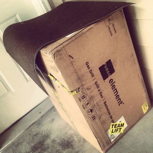 Курьеры, которые справились с доставкой посылок, как смогли 