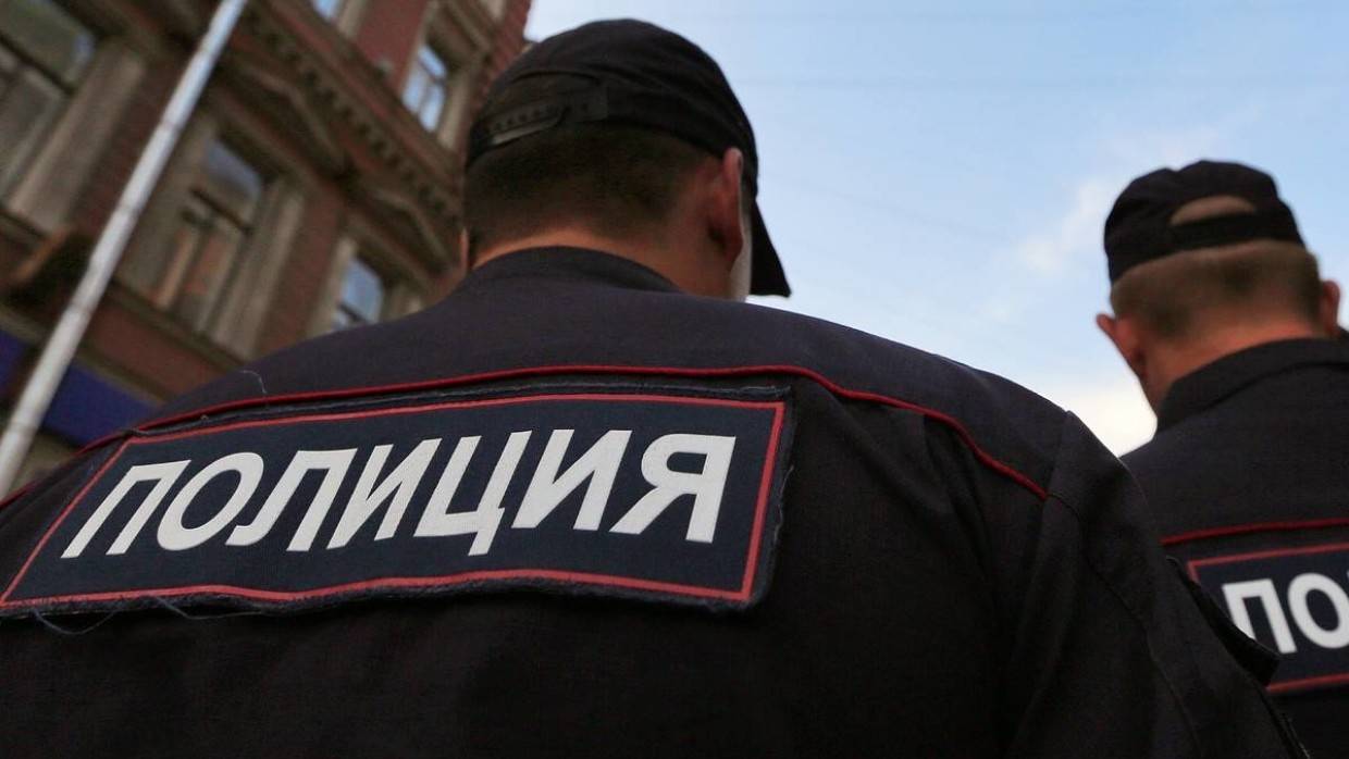Иркутские полицейские помогли доставить полуторагодовалую девочку в больницу через пробки
