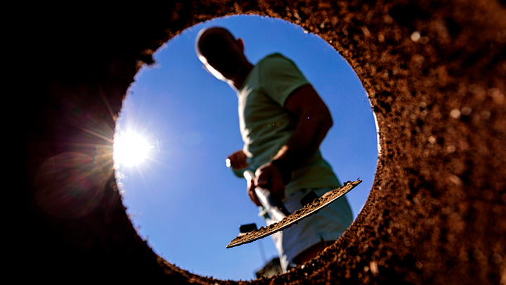 КАТАСТРОФИЧНЫЙ РОСТ МИРОВОГО ДОЛГА. ПАДЕНИЕ В ЯМУ УСКОРИЛОСЬ