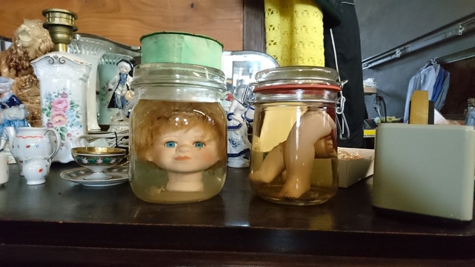 17 чудаковатых товаров, которые озадачили покупателей барахолок и секонд-хендов 17 чудаковатых товаров, которые озадачили покупателей барахолок и секонд-хендов