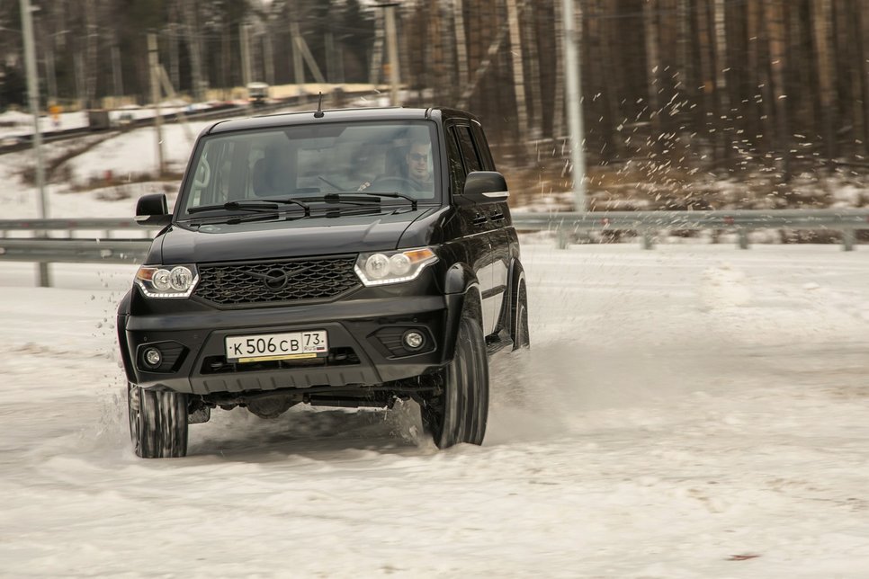 20 летний Toyota LC Prado 90 против нового УАЗа Патриот с АКПП Prado, Прадо, можно, почти, Патриота, очень, вполне, лучше, «автомат», просто, более, Toyota, автомобиль, автомобиля, только, этого, 20летней, пассажиров, сидений, Патриот