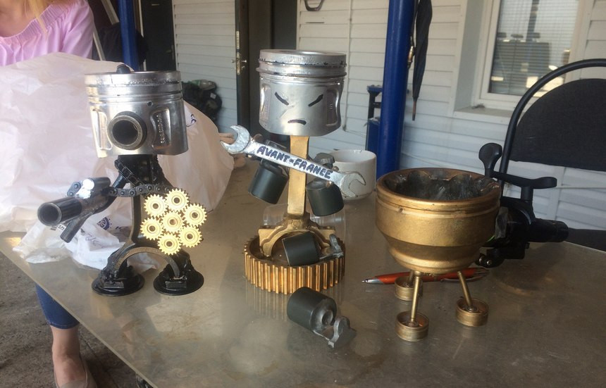 Чем занимаются слесаря, в свободное от работы время автосамоделки