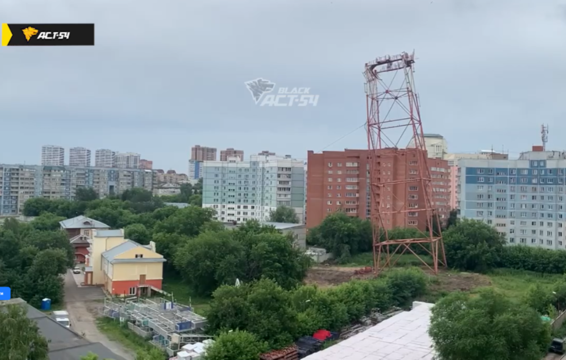 Телебашня упала в Новосибирске
