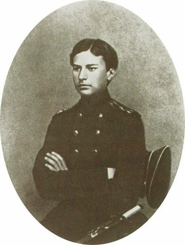 Василий Верещагин в период окончания Морского кадетского корпуса. Фото 1859 - 1860 годов