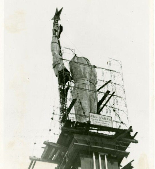 Возведение и демонтаж советского павильона на Всемирной выставке 1939 г. в Нью-Йорке 