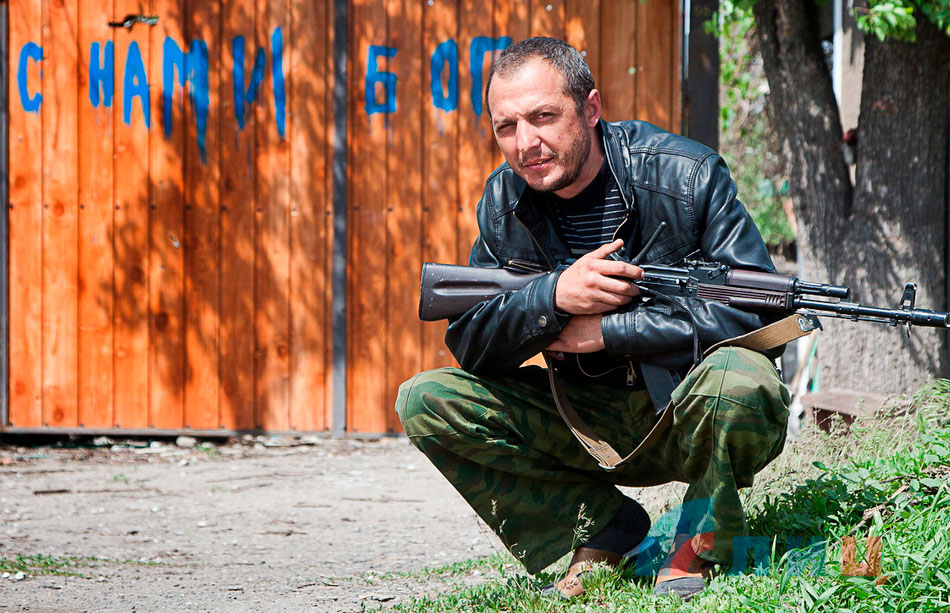 «ХОТЕЛА КОСИТЬ ИХ ИЗ АВТОМАТА И ПОГИБНУТЬ». СТРАШНЫЙ РАЗГОВОР С МЕДСЕСТРОЙ В ОКОПАХ ДОНБАССА «ХОТЕЛА КОСИТЬ ИХ ИЗ АВТОМАТА И ПОГИБНУТЬ». СТРАШНЫЙ РАЗГОВОР С МЕДСЕСТРОЙ В ОКОПАХ ДОНБАССА