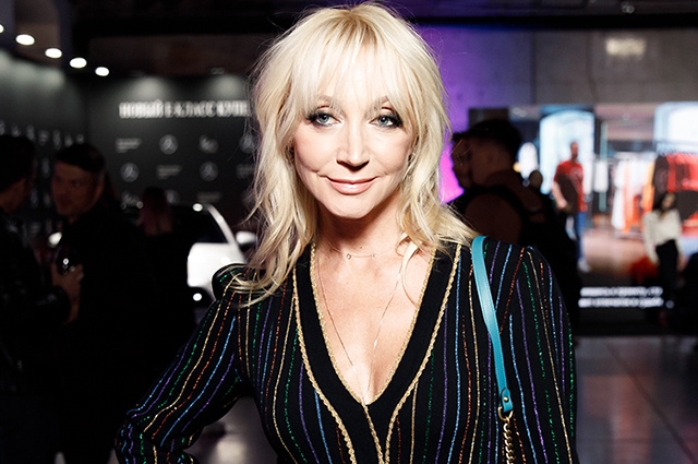 Кристина Орбакайте: "Только мирного неба!"