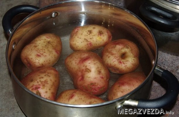 Зачем запекать картофельное пюре? картофель, миску, приготовить, картофельные, течение, после, хорошенько, вымой, блюдо, чтобы, добавь, перемешай, можно, сливочное, нарежь, масло, растопи, сковороде, обжаривай, Затем